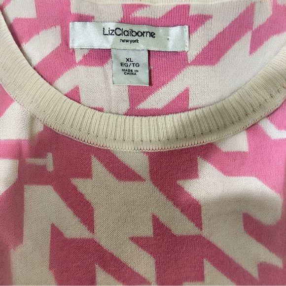 018 Liz Claiborne | EUC Pink & Ivory Houndstooth Sleeveless Amit Top (Size XL) - Picture 3 of 9